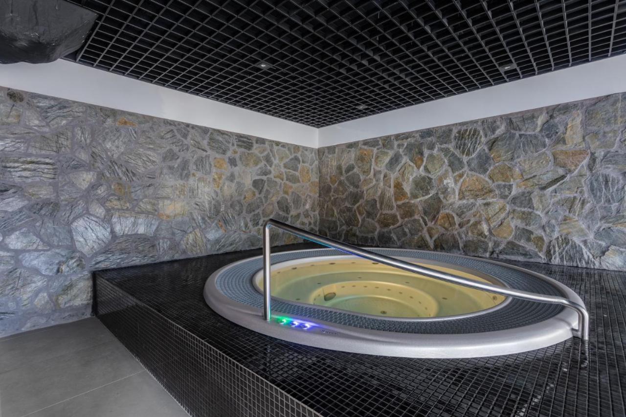 Apartment Park C12-z Dostepem Do Basenu, Sauny, Jacuzzi, Silowni *